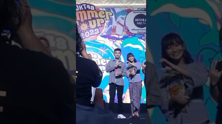 FANS FREYA JKT48 YANG BERUNTUNG BISA FOTBAR #freyajkt48 #jkt48 #jkt48newera #jkt48edit #shorts