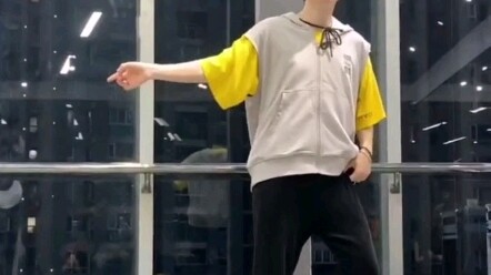 【吴海】翻跳女团舞 有