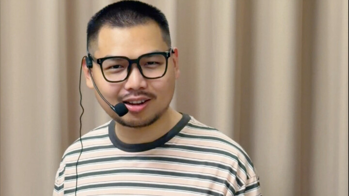 صديقتُي العزيزة! لا تكترثي بآراء الآخرين! تعالي إلى الحصة!