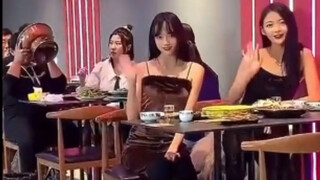 للمرة الأولى لا أشعر بالاهتمام بالفتاة الجميلة