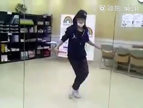 朴灿烈出道前跳《sorry sorry》影像