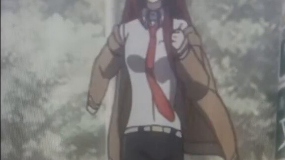 Forcing Makise Kurisu to help me skip rope