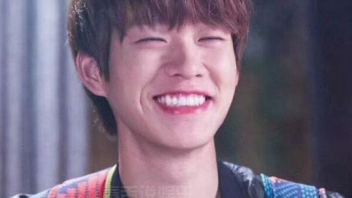 [Wei Daxun] Wei Daxun celebrates his birthday online with fans