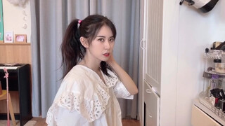 Ketika pacar saya tiba-tiba dipanggil bibi saat berjalan di jalan