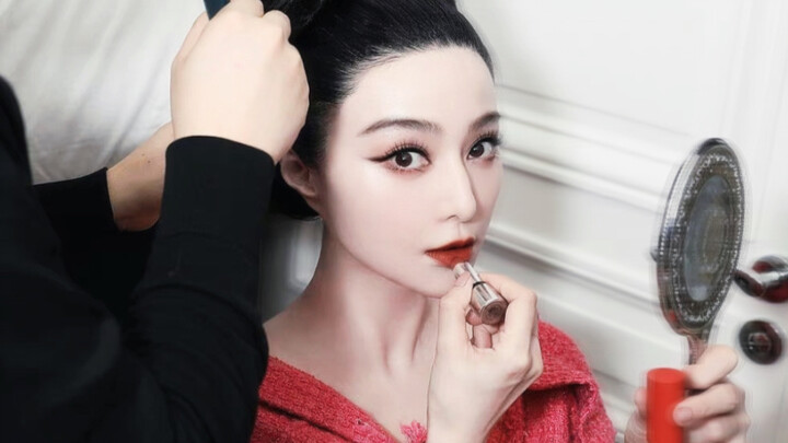 "2023: A Firsthand Account of Returning to the Palace After the Lockdown"