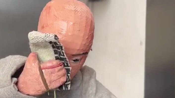 Please, someone please imitate them. I'm so afraid that this craft will be lost.