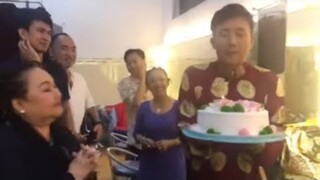 NSND Ngọc Giàu, Hoài Linh, Lê Giang bất ngờ chúc mừng sinh nhật Trấn Thành (5/2/2019)