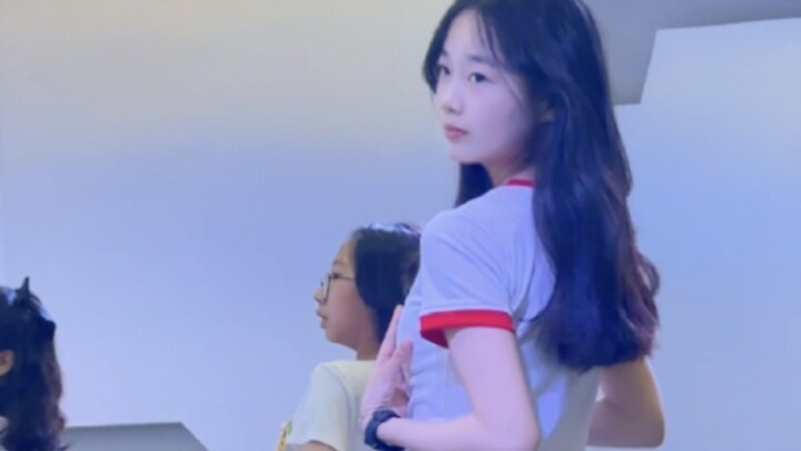 Daily dance practice for "I AM" | Of course, I'll spend May Day at the dance studio