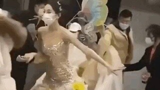 【Địch Lệ Nhiệt Ba】Chúc mừng chị Ba lại tiến thêm một bước gần hơn với sự thanh lịch và trí tuệ