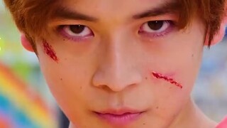 [Text version video] "Young people have no utopia, they move forward towards their dreams"