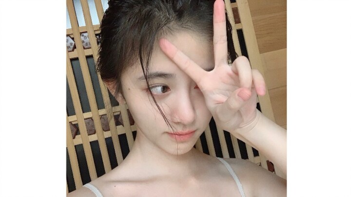 【Cúc Tịnh Y】Thừa nhận đi, chính là bạn thèm khát nhan sắc của cô ấy mà!