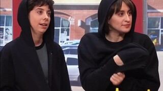 When Both the Store Clerk and the Robber Are Working Their First Day