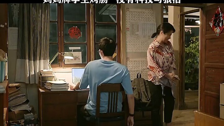 نقانق مشوية صنعتها أمي، طعمها الأصلي والطبيعي، بلا أي إضافات أو تقنيات مبالغ فيها.