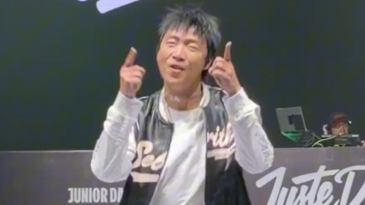 Phiên bản “Zootopia” của Tiêu Kiệt… Cảm nhận xem phong thái của nhà vô địch thế giới thực sự là như 