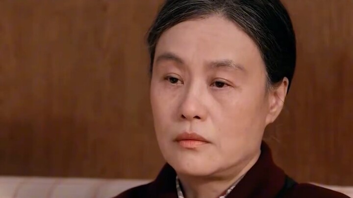 Saudari kedua adalah yang paling menghargai budi, sekaligus satu-satunya yang dengan teguh berdiri d