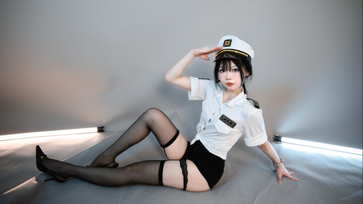 【卷卷】Mr Taxi｜极至肉腿 速速上车