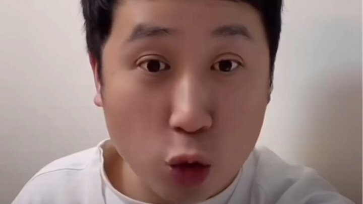 Tangoz takes his niece and nephew out for spicy bullfrog with fish head—and it costs over a thousand