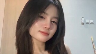 Nungguin iya.? 🤤🤤
