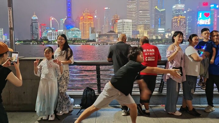 Chưa ra Bến Thượng Hải vẫy tay thì coi như chưa đến Thượng Hải