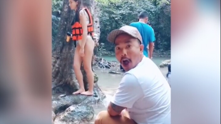 Đàn ông đến chết vẫn là chàng trai trẻ.