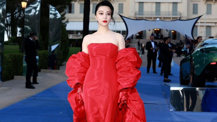【范冰冰】昨晚在法国绽放的华夏牡丹，秒杀了无数菲林。