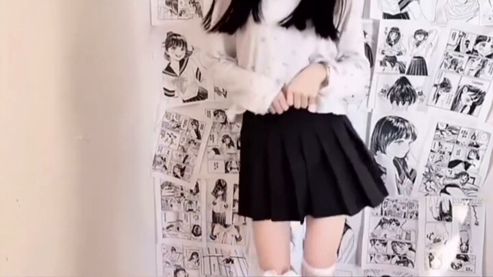 It is said that 99% of boys don't dare to type "rb" #pleatedskirt#shakingskirt#you never know a girl