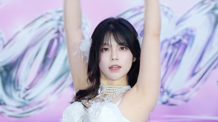 【Mãn Nguyệt - LOONA】Tôi có phải là ánh trăng trắng của bạn không?