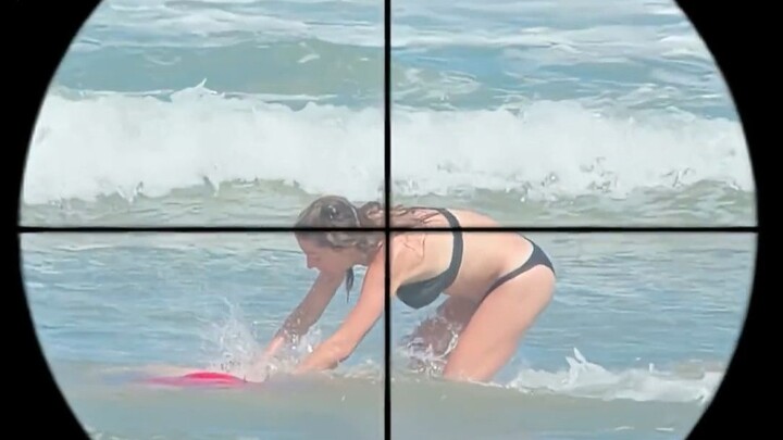 حارس الشاطئ: "قل فقط هل هناك من غرق أم لا؟"