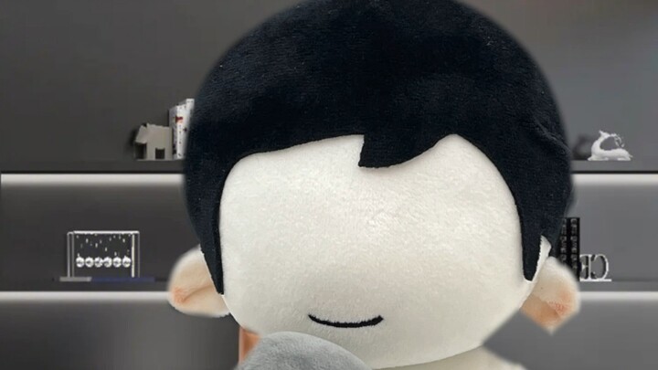 หลายคนบอกว่าอยากดูฉันสัมภาษณ์ตัวเอง [ยิ้ม]