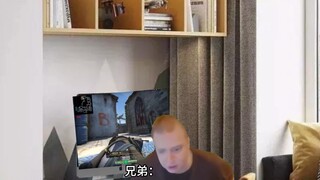 当兄弟得知我一个人在家时