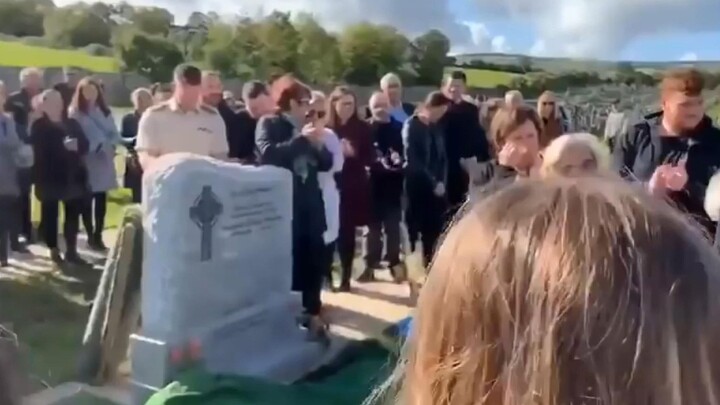 An Irish man prepared a recording for his own funeral and it made all his friends and family laugh