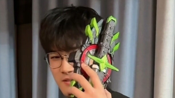 Hạnh phúc của chồng tôi đơn giản đến thế sao?