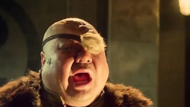 Lao Jiu almost exposed his identity, but he managed to escape from danger by adapting to the situati