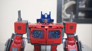 Power Of The Primes - Optimus Prime