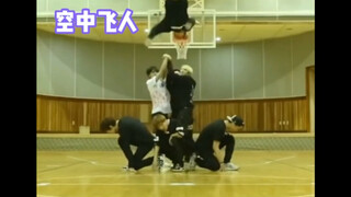 The company should buy them insurance! High-difficulty acrobatic dance troupe's Kpop branch!