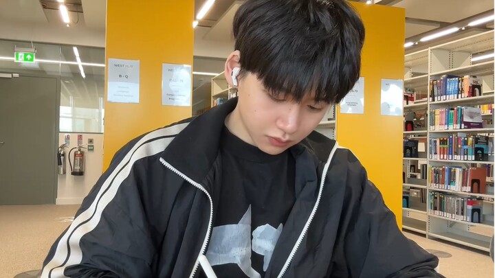 2023主线任务：申博成功 研究生顺利毕业