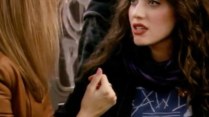 Mình thì sống chẳng như ý, vậy mà lại cứ không thể nhìn nổi những nỗi đau của nhân gian.