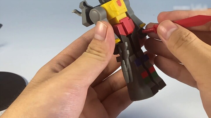 Transformers also have 3.75 inches? Is it a trendy toy? How does the Super7 cable perform?