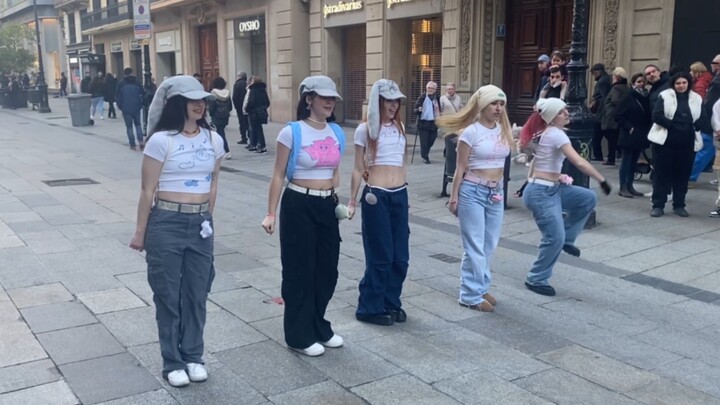 [K-POP Roadshow in Spain] Spanish EST Dance Troupe Street Performance: New Jeans "OMG"