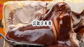 Xinyu's Quest for Flavor