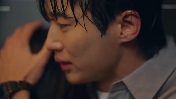 Bai Renhe is a real second female lead, and she has all the Bai mom qualities that Xiaolu should hav