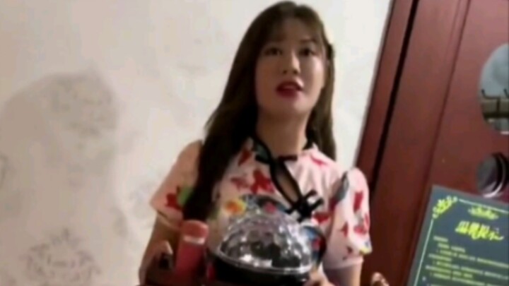 Saat cewek bilang, “Nusuk ke mana?” aku langsung ngakak.