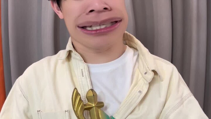 خصم عملة ذهبية واحدة