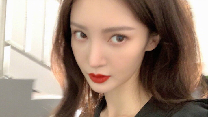 [Jin Chen] Oh my god! This sister is so flirtatious!