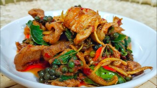 ผัดเผ็ดหมูป่า เครื่องปรุงแค่ 3 อย่างก็อร่อย ง่ายๆ สไตล์ | ครัวบ้านๆ Channel