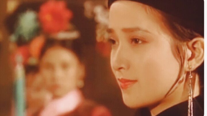 Inilah Permaisuri Cian yang berwibawa dan berkelas luar biasa! Penampilan He Qing kali ini benar-ben