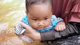 First Baby Swim || Funny‼️