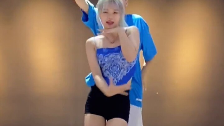 【樱九】Double cover dance of PINGPANG HyunA and Yida