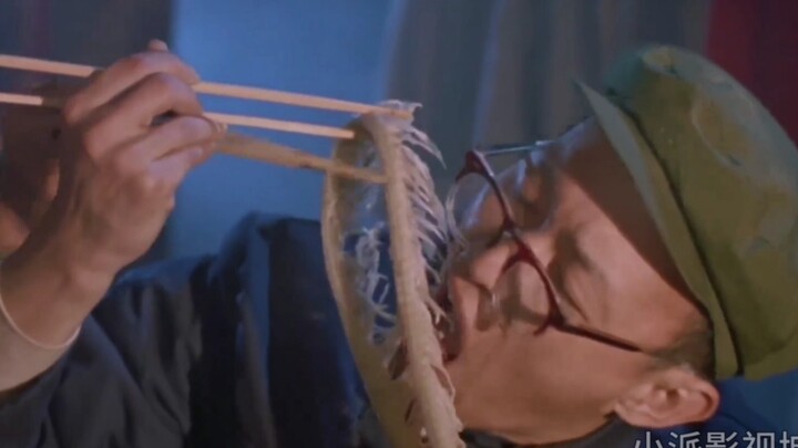 In tough times, even a single snake had over a dozen people scrambling to eat it! #Leung Ka-fai #Mov