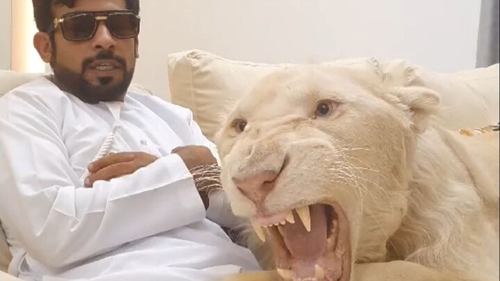 Người chăm sóc tuổi già